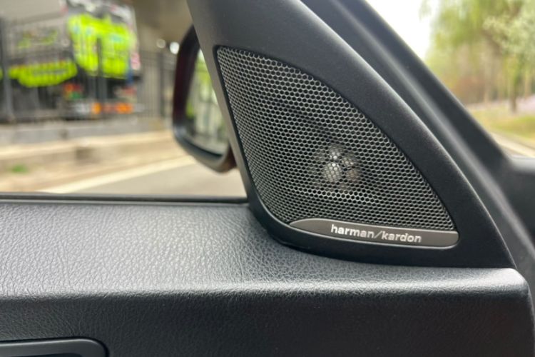 Used BMW 2 Series 2019 225i Convertible Coupe Sports Design Package