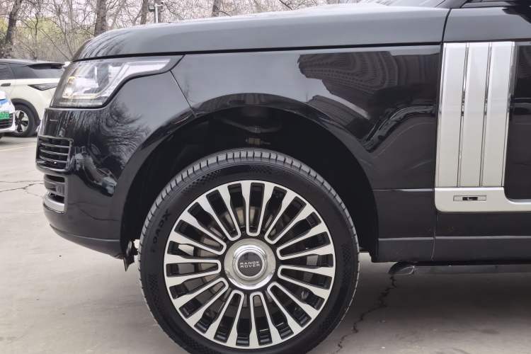 Used Land Rover Range Rover 2017 3.0 SC V6 Vogue Extended Version