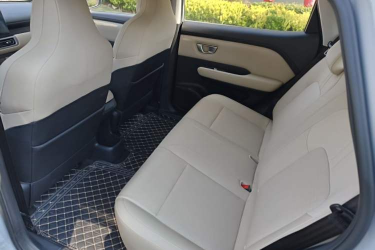 Used IM L7 2022 Pro Model Interior 11