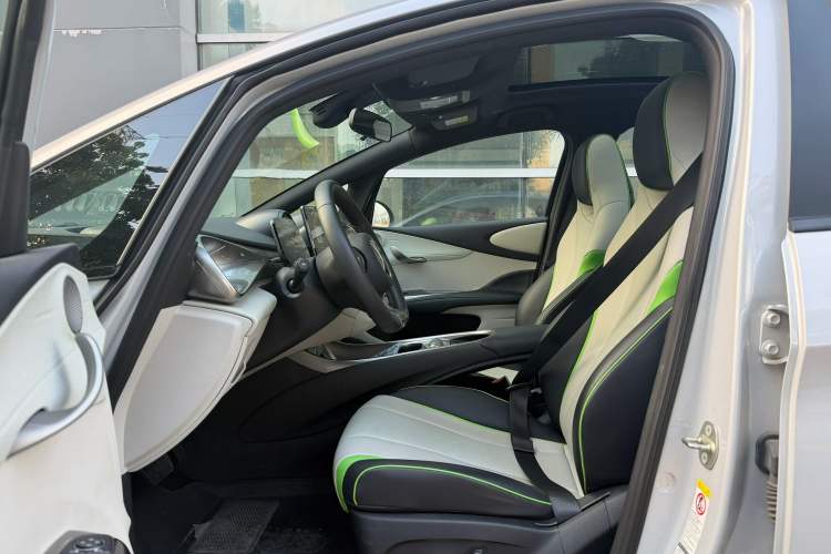 Used BYD Dolphin 2021 405 km Fashion Edition