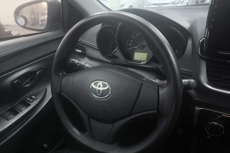 Used Toyota YARiS L Zhi Xuan 2021 X-Trail 1.5L CVT Leading Edition Interior 2