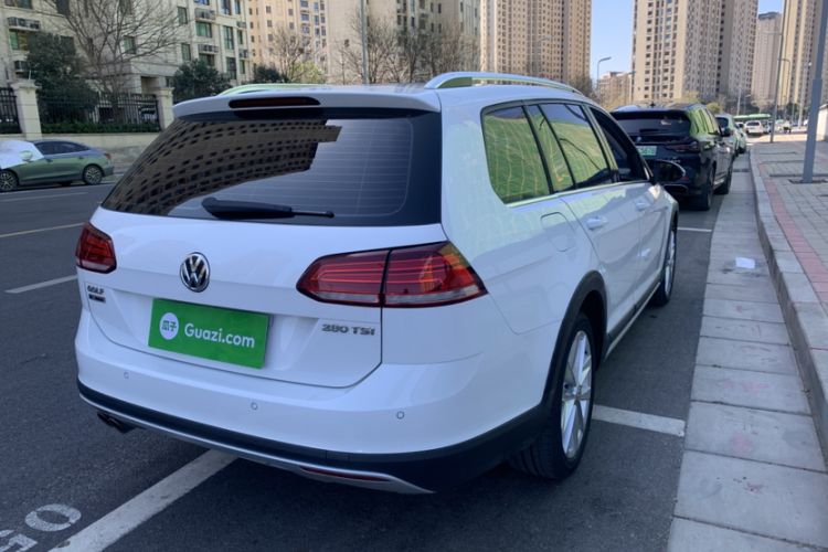 Used Volkswagen Golf (Import) 2019 1.8TSI Travel Edition
