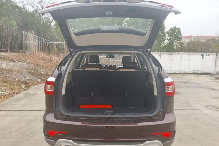 Used BYD S7 2016 2.0T Automatic Prestige Plus Trunk