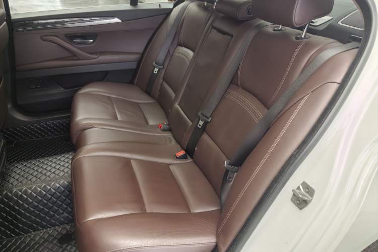 Used BMW 5 Series 2014 525Li Luxury Design Package