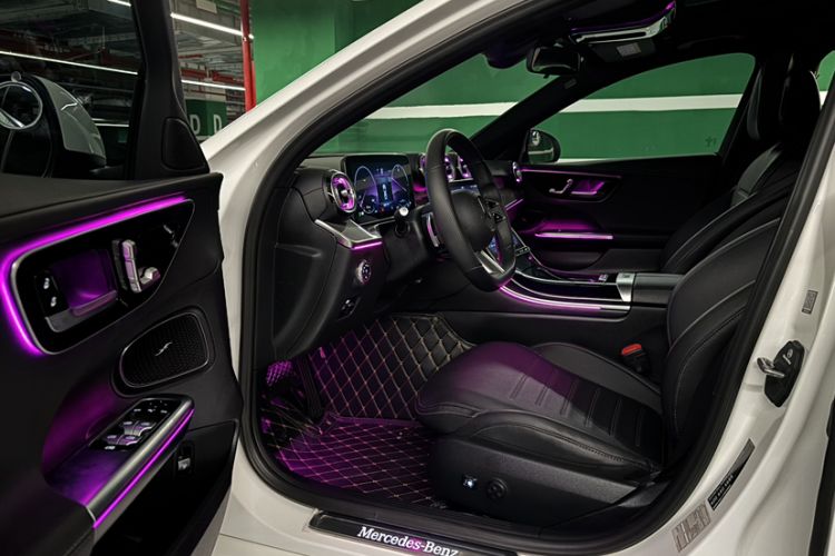 Used Mercedes-Benz C-Class 2022 Restyled C 260 L Sport Edition Left Front Seat