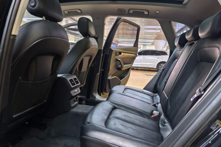 Used Audi Q5L 2018 40 TFSI Prestige Edition China VI Emission Standard
