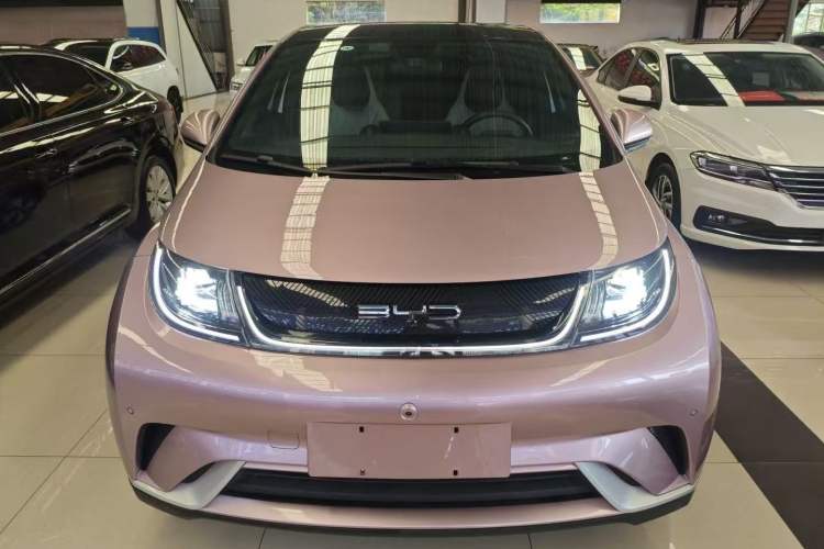 Used BYD Dolphin 2023 420 km Fashion Edition