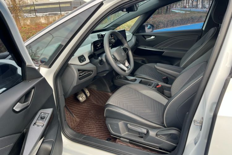 Used Volkswagen ID.3 2024 Pure & Smart Edition Interior 1