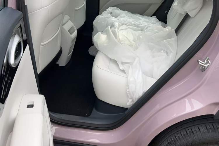 Used Geely Galaxy Geome 2026 Model 310km Youth Edition
