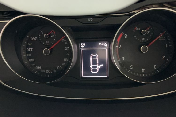 Used Volkswagen Magotan 2020 330TSI DSG Leading Model
