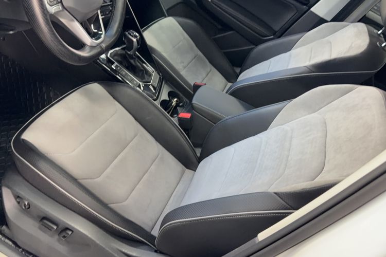 Used Volkswagen Tayron 2022 330TSI Two-Wheel Drive Luxury Connect Plus Version
