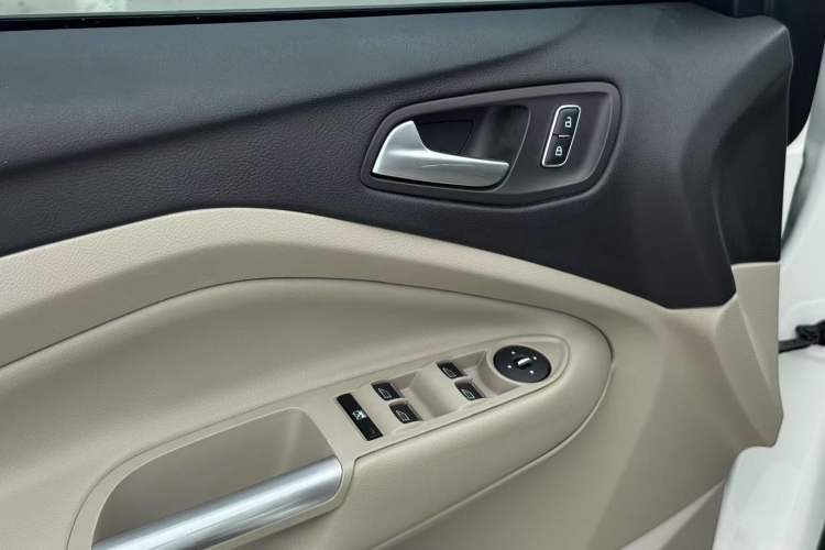 Used Ford Kuga 2013 1.6L GTDi 4x4 Elite Model