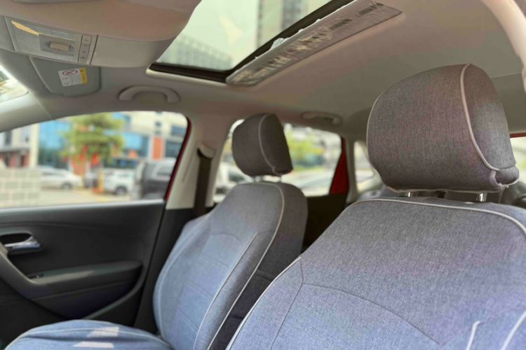 Used Volkswagen Polo 2018 1.5L Automatic Enjoyment Model Interior 5