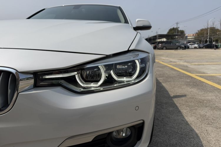 Used BMW 3 Series 2018 320Li Fashion Model
