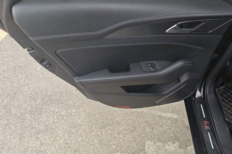 Used Hongqi H5 2022 Classic Model 1.5T DCT Flagship Edition
