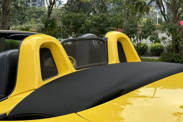 Used Porsche 718 2016 Boxster 2.0T