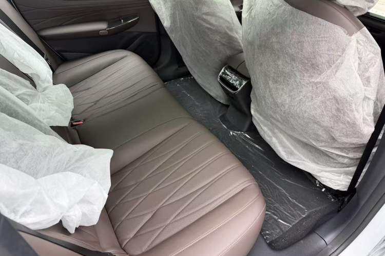 Used CHANGAN NEVO A07 2025 Range-Extended "True Fragrant" Edition 230 Premium Version