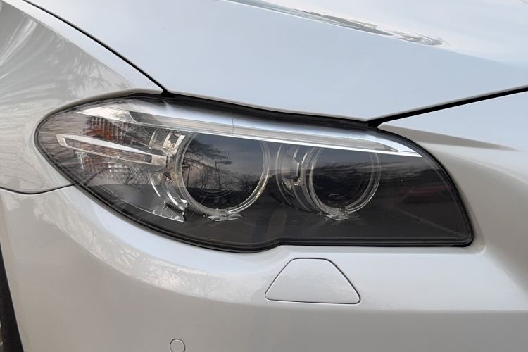 Used BMW 5 Series 2014 520Li Elegant Model
