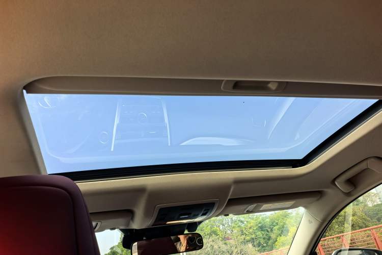 Used Lexus NX 2020 300h Front-Drive FENGSHANG Version China VI Standard Interior 8