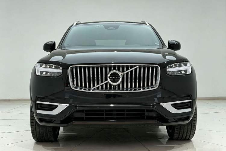 Used Volvo XC90 2023 B6 Zhiyi Luxury Edition 7-Seater Exterior 2