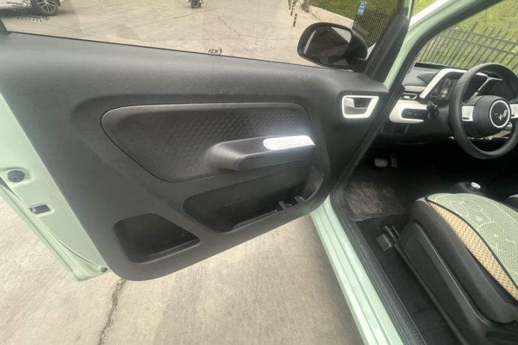 Used Wuling Hongguang MINIEV 2024 3rd Generation 215km Advanced Version Interior 10