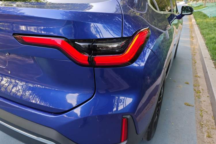 Used Nio EC6 2020 605 km Sport Edition Exterior 6