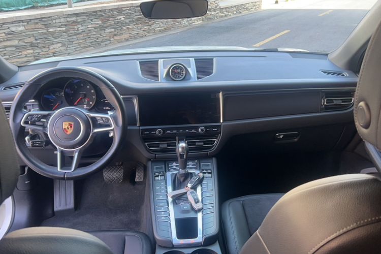 Used Porsche Macan 2021 Macan 2.0T
