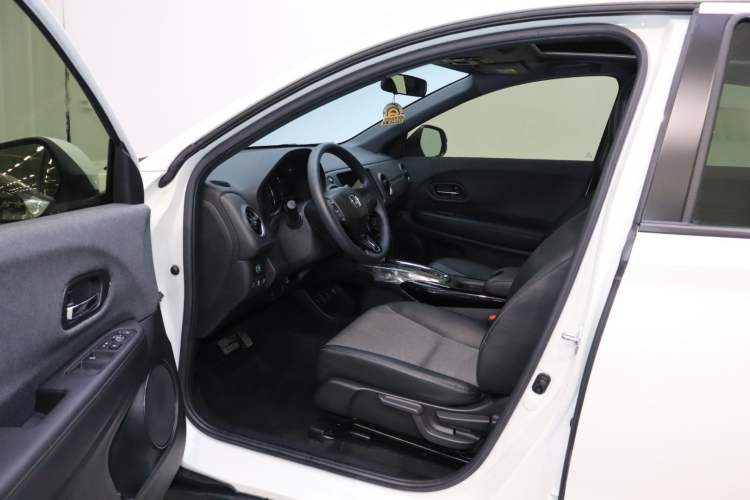 Used Honda XR-V 2020 1.5L CVT Comfort Version Interior 1