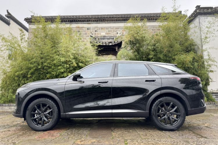 Used EXEED Stellar 2023 400T Four-Wheel Drive Deluxe Edition Exterior 2