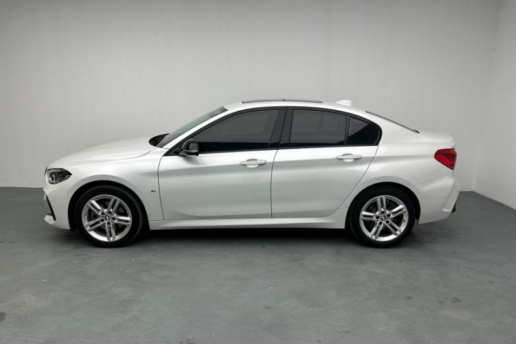 Used BMW 1 Series 2021 120i M Sport Night Edition Exterior 8