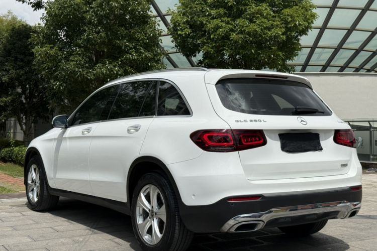 Used Mercedes-Benz GLC 2020 GLC 260 L 4MATIC Dynamic Model
