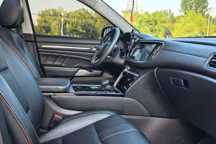 Used GAC Trumpchi GS8 2020 390T Two-Wheel Drive Luxury Smart Connectivity Version (7 Seats)
