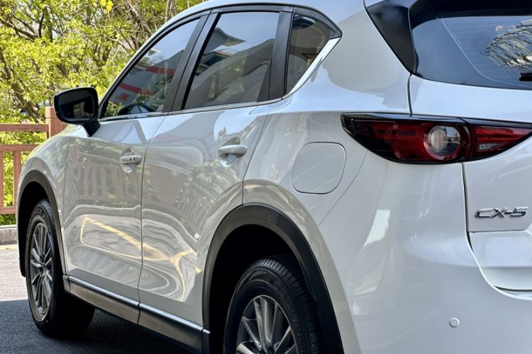 Used Mazda CX-5 2017 2.0L Automatic 2WD ZhiShang Trim China V Standard