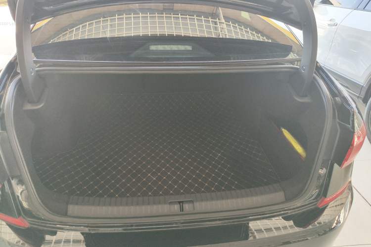 Used Volkswagen Passat 2024 380TSI Starry Dragon Edition