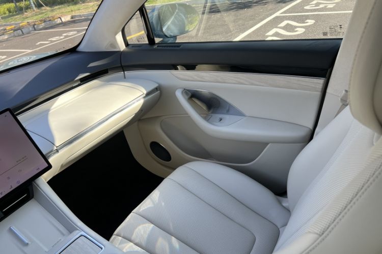 Used Hima Luxeed R7 2024 All-Electric 736 km Ultra
