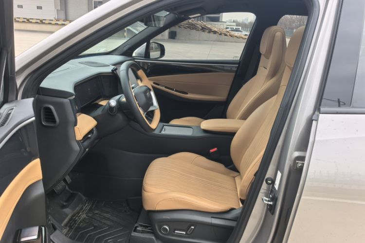 Used Geely Galaxy L7 2024 1.5T 115 km MAX Dragon Edition
