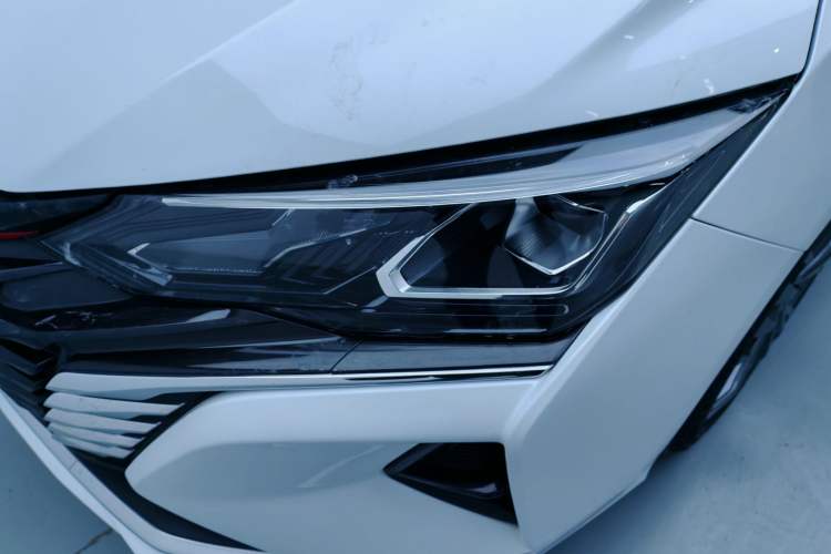 Used Dongfeng Aeolus Yixuan MAX 2023 1.5T Super-Powered Dad Edition