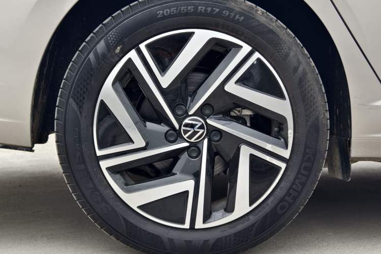 Used Volkswagen Sagitar 2024 300TSI DSG Excellence Edition Exterior 8