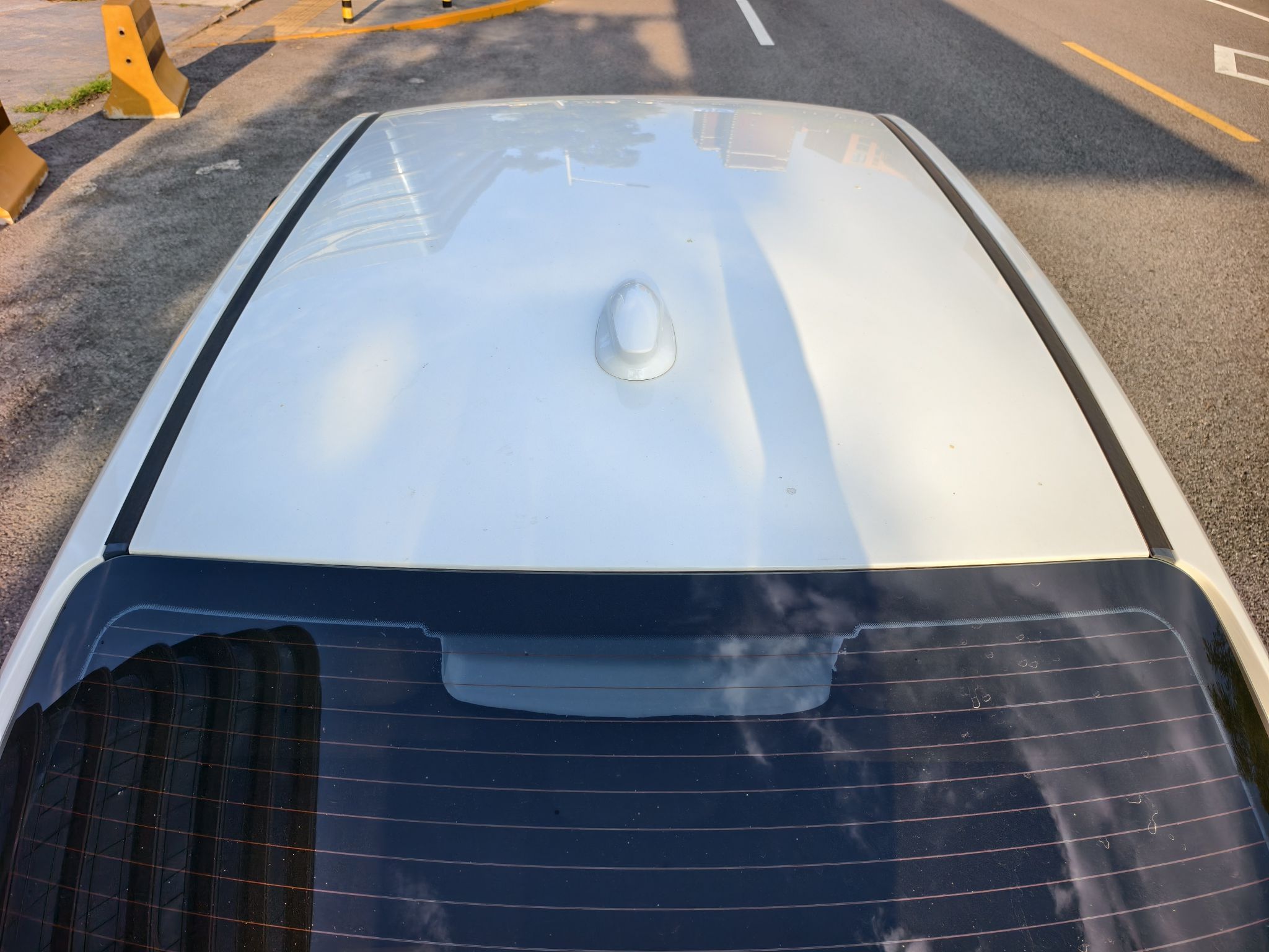 Hongqi E-QM5 2023 620km PLUS — снимка 14