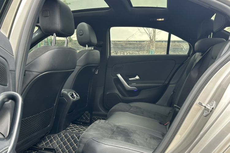 Used Mercedes-Benz A-Class 2019 Restyled A 180 L Sport Sedan Interior 2