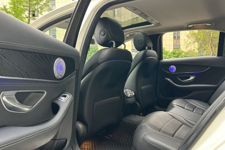 Used Mercedes-Benz C-Class 2015 Restyled C 180 L Sport Edition Interior 3