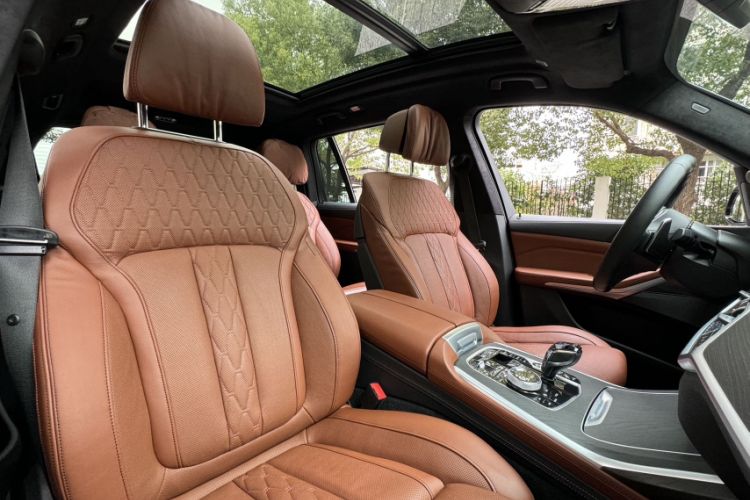 Used BMW X7 2020 xDrive40i Luxury M Sport Package