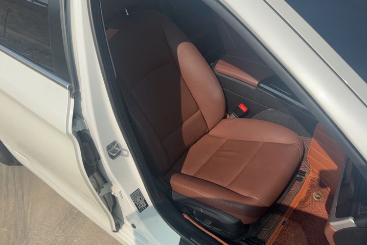 Used BMW 5 Series 2017 520Li Elegant Edition
