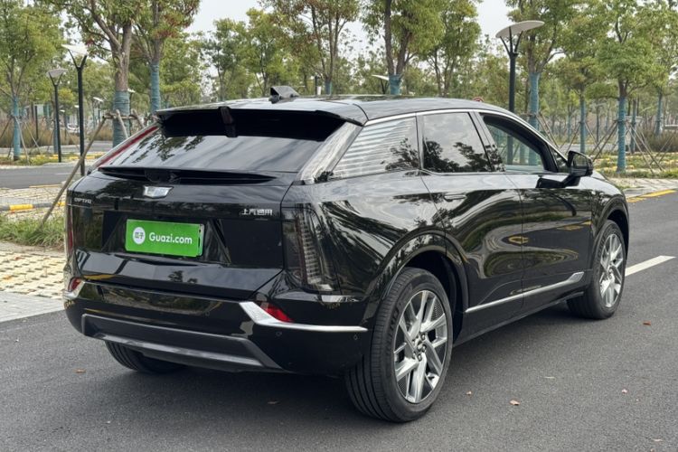 Used Cadillac OPTIQ 2024 Standard Range Version
