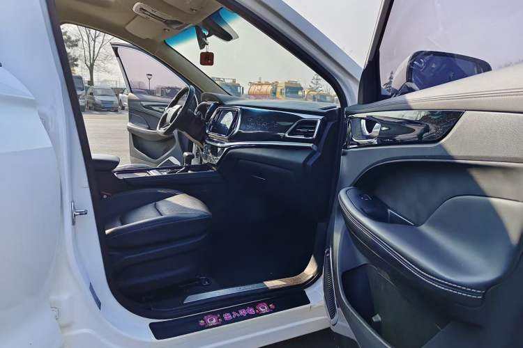 Used JETOUR X90 2019 1.6T DCT Smart Travel Edition 5 Seats China VI Standard
