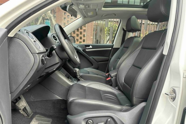 Used Volkswagen Tiguan L 2017 300TSI Automatic Two-Wheel Drive Silk Road Comfort Edition