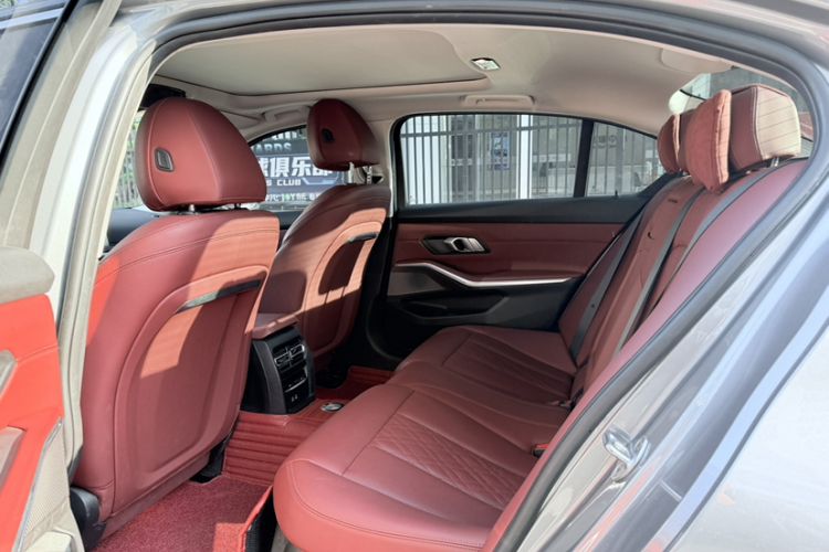 Used BMW i3 2024 eDrive 35 L