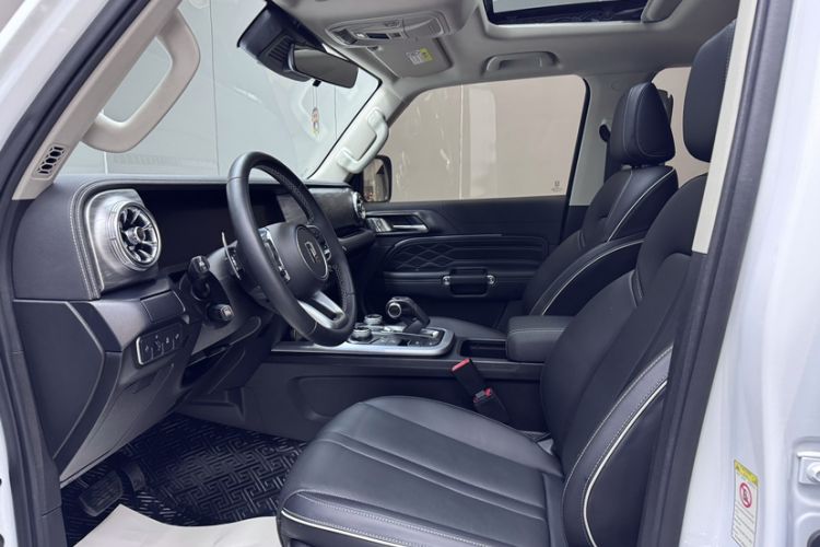 Used Tank 300 2023 Off-Road Edition 2.0T Conqueror Interior 4