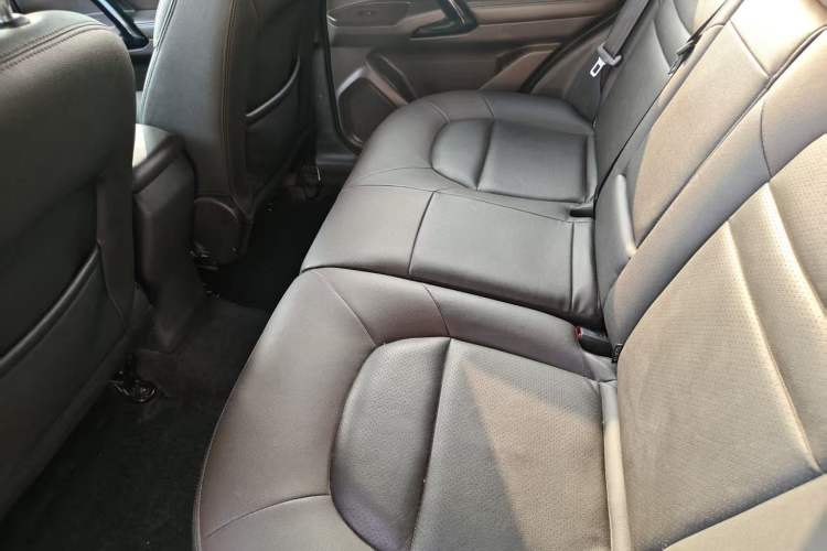 Used GAC Trumpchi GS4 2015 200T Manual Luxury Edition