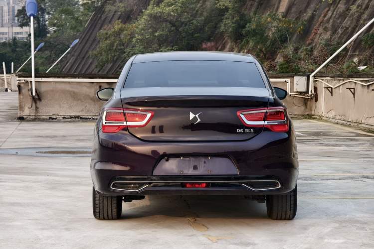 Used DS 5LS 2016 1.6T Style Edition THP160